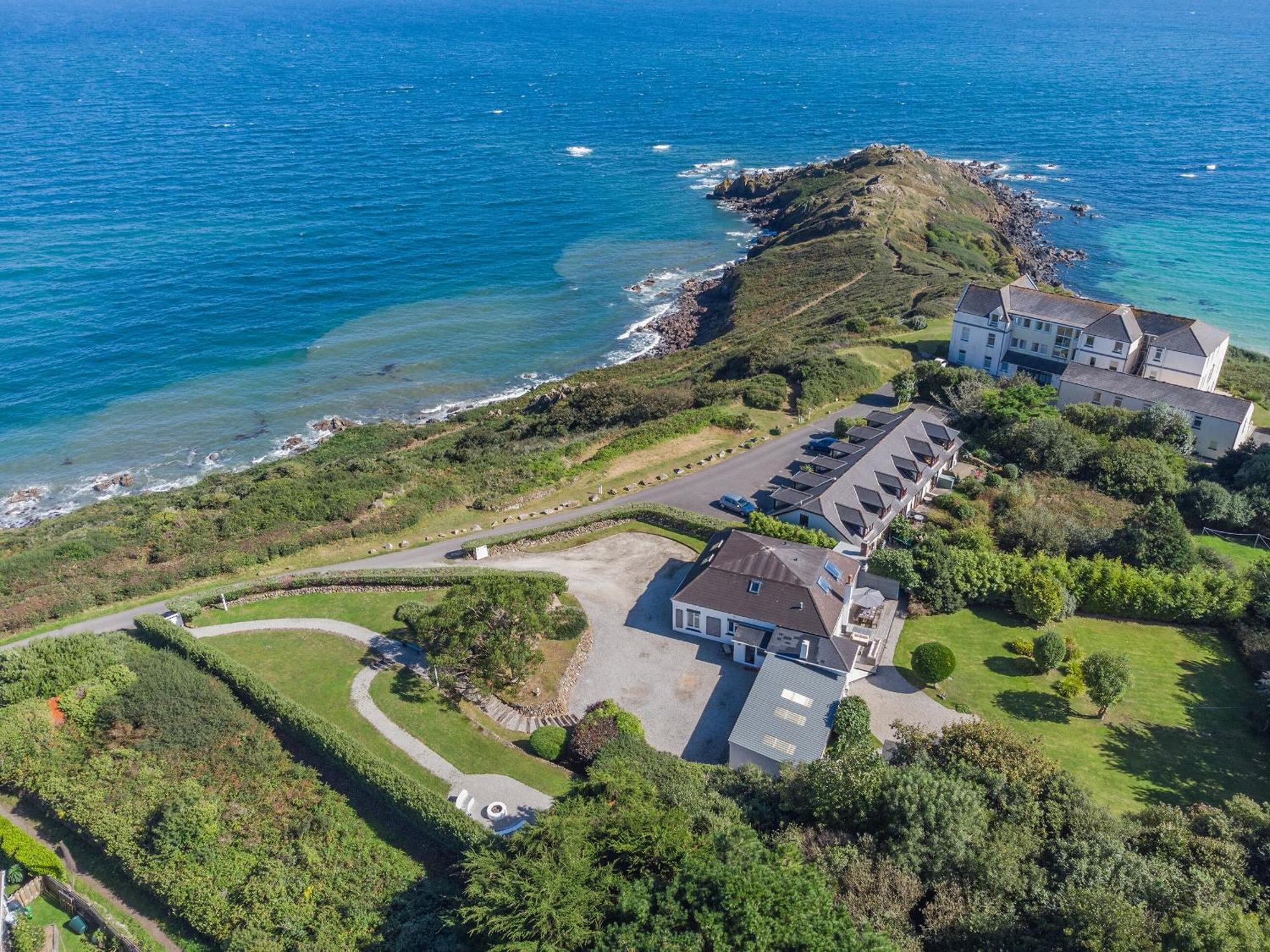 Tregarrek Villa Coverack Exterior photo